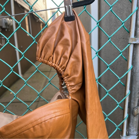 Camel Vegan Faux Leather Cropped Top M - Picture 5 of 14